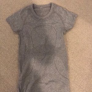 LuLu lemon grey ss tee